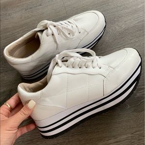 Platform sneakers